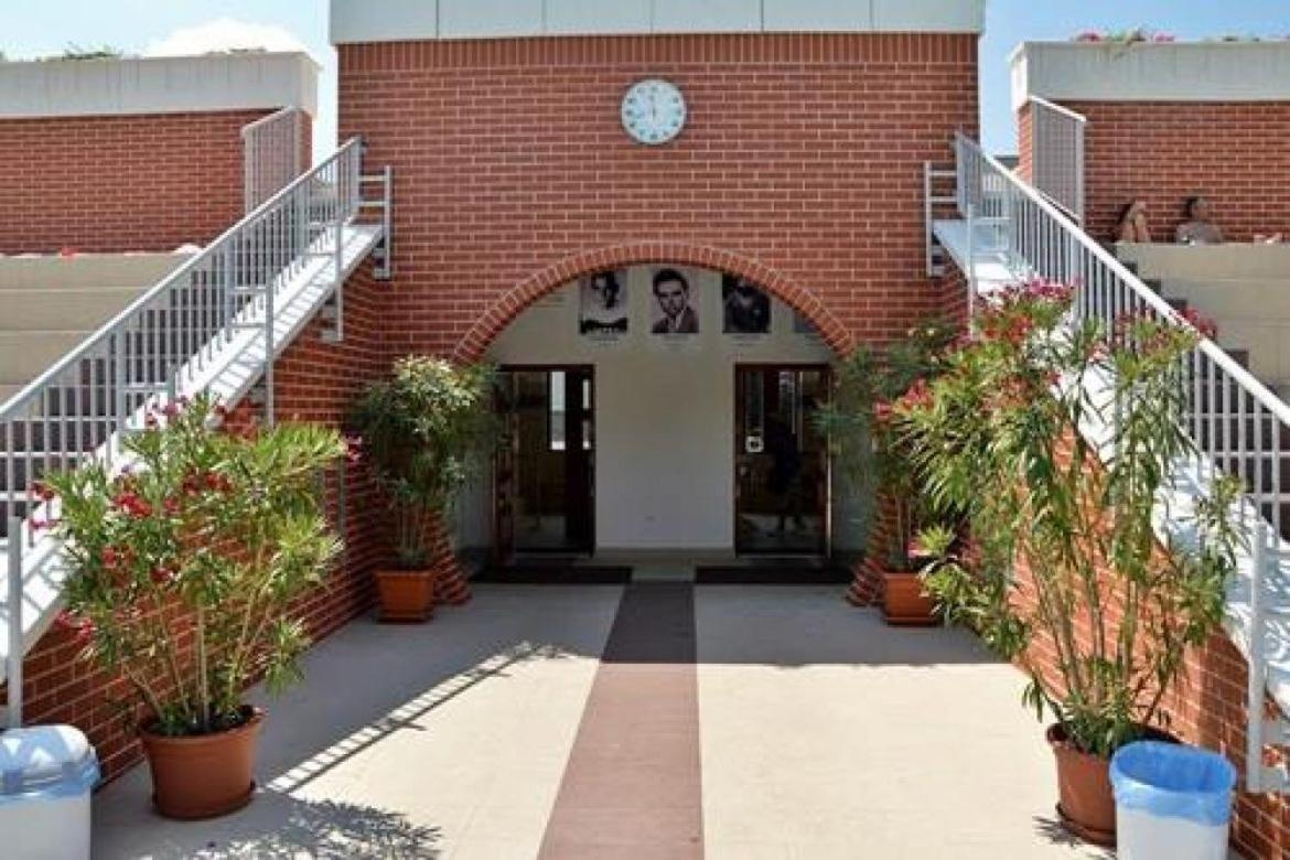 세글레드 Cvse Clubhaz Es Panzio B&B 외부 사진